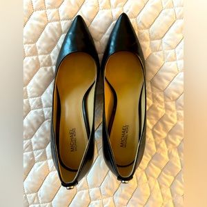Brand new Micheal Kors basic black leather heels